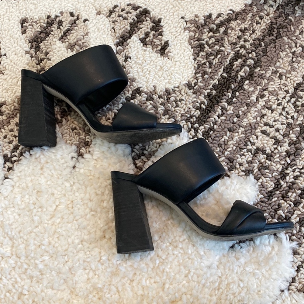 Steve Madden block heel